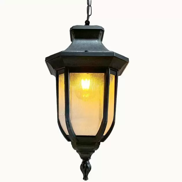 آویز حیاطی پلاستیکی زرین